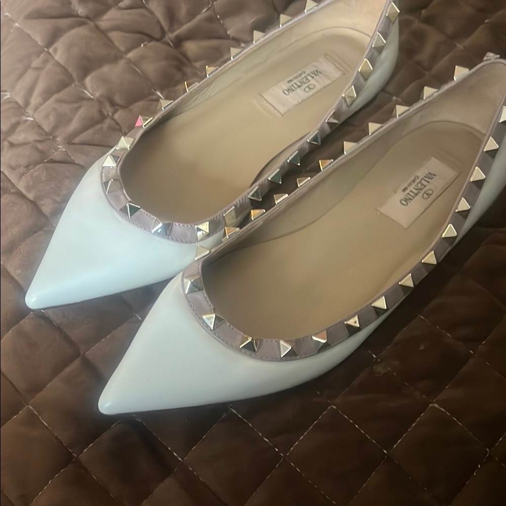 Valentino White Pointed Rockstud Ballet Flats